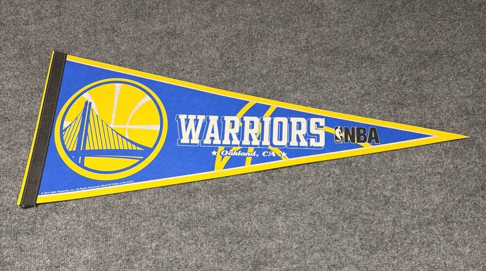 Golden State Warriors NBA Felt Pennant 12x30 Inches